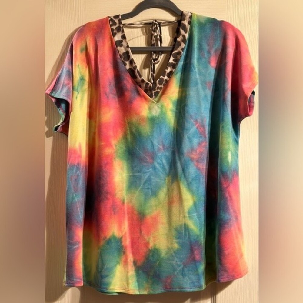 Lily pad women’s top